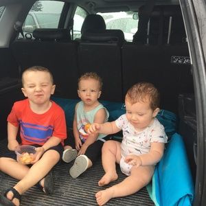 Meet your Posher, Courtney